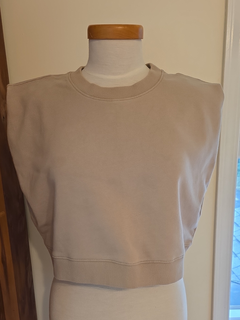 Anthropologie Cotton Sleeveless Padded-Shoulder Crop Sweatshirt - Beige Sz Med